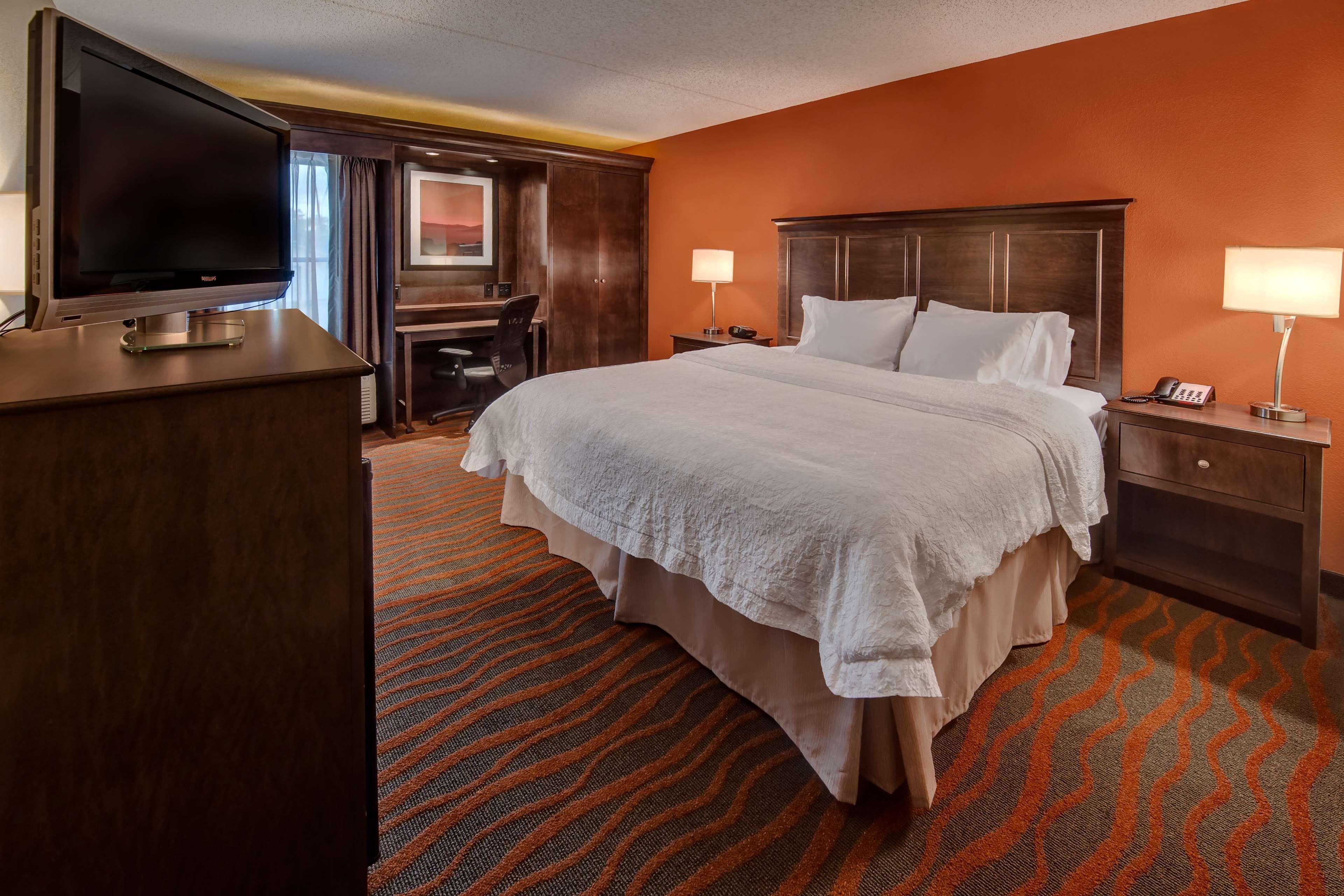 Hampton Inn By Hilton Clarksville Buitenkant foto