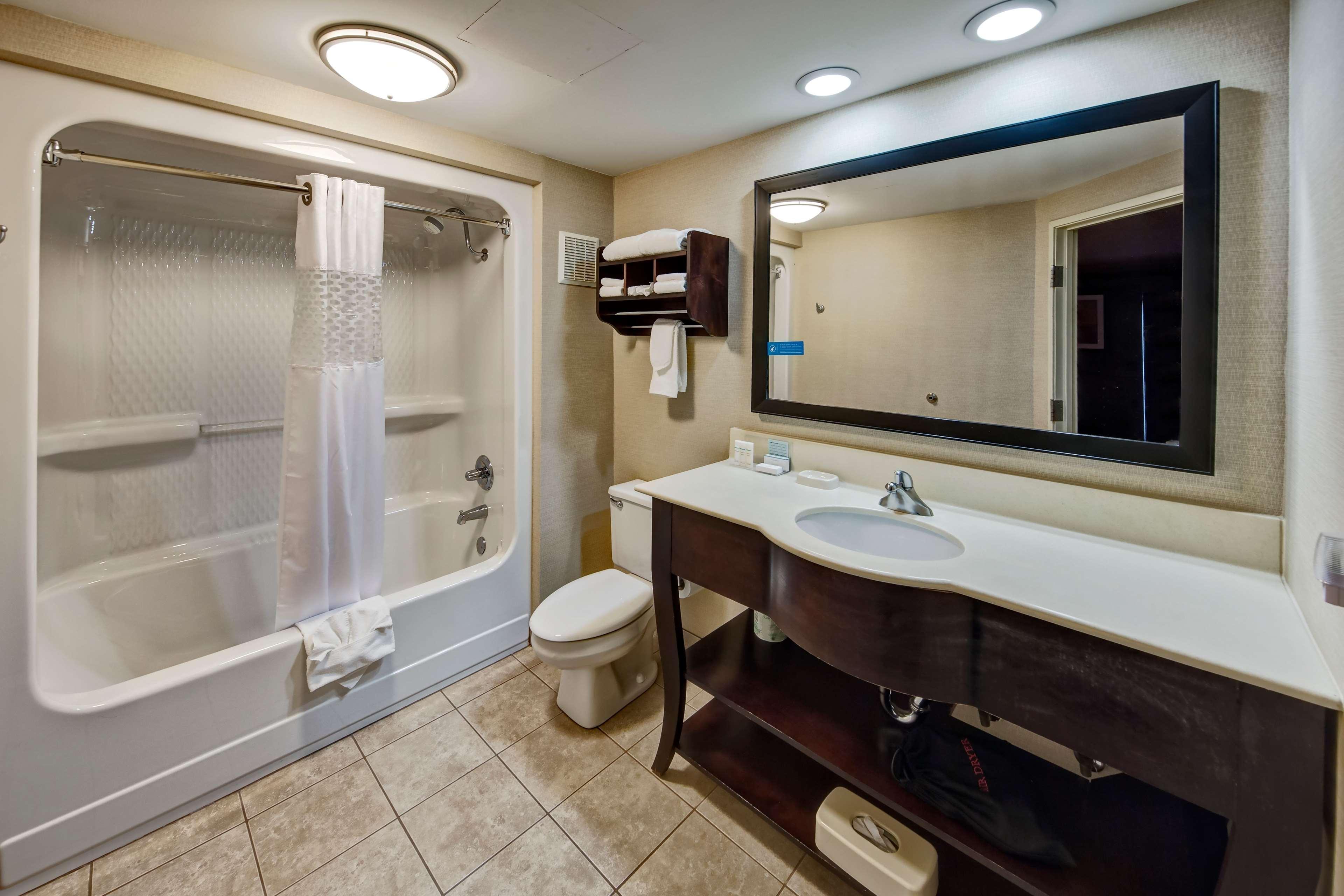Hampton Inn By Hilton Clarksville Buitenkant foto