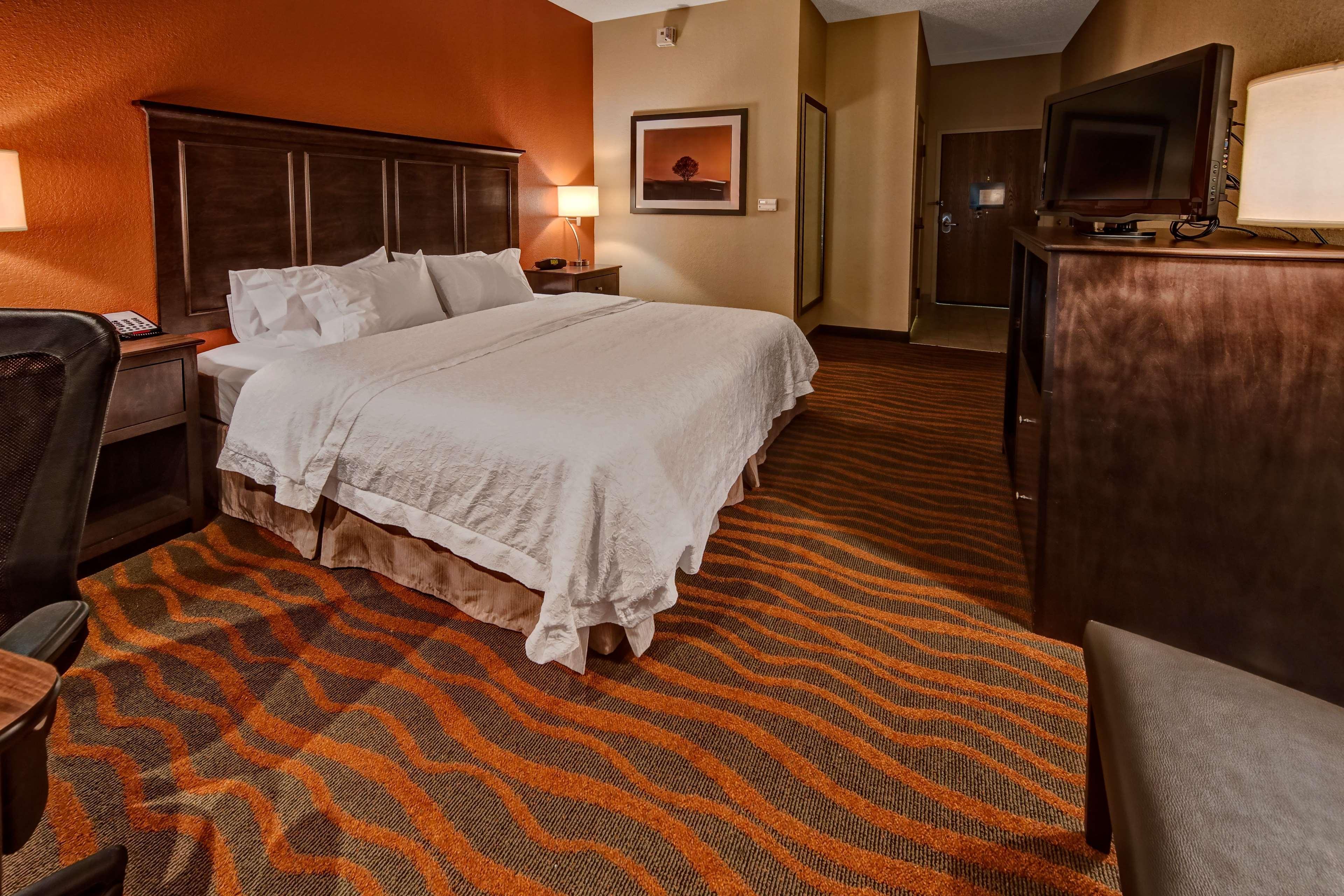 Hampton Inn By Hilton Clarksville Buitenkant foto