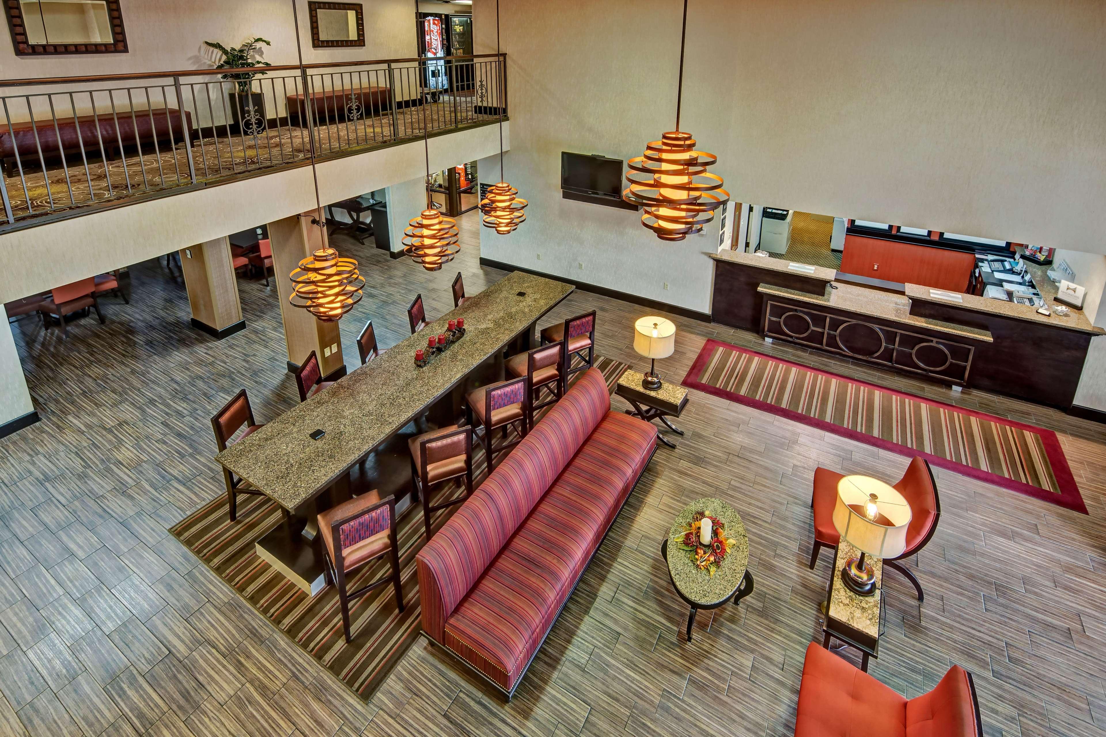 Hampton Inn By Hilton Clarksville Buitenkant foto
