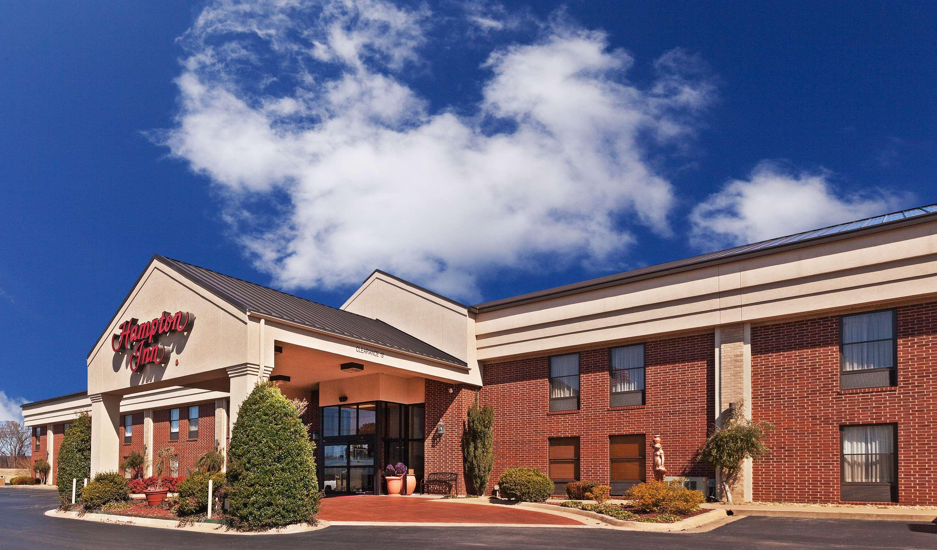 Hampton Inn By Hilton Clarksville Buitenkant foto