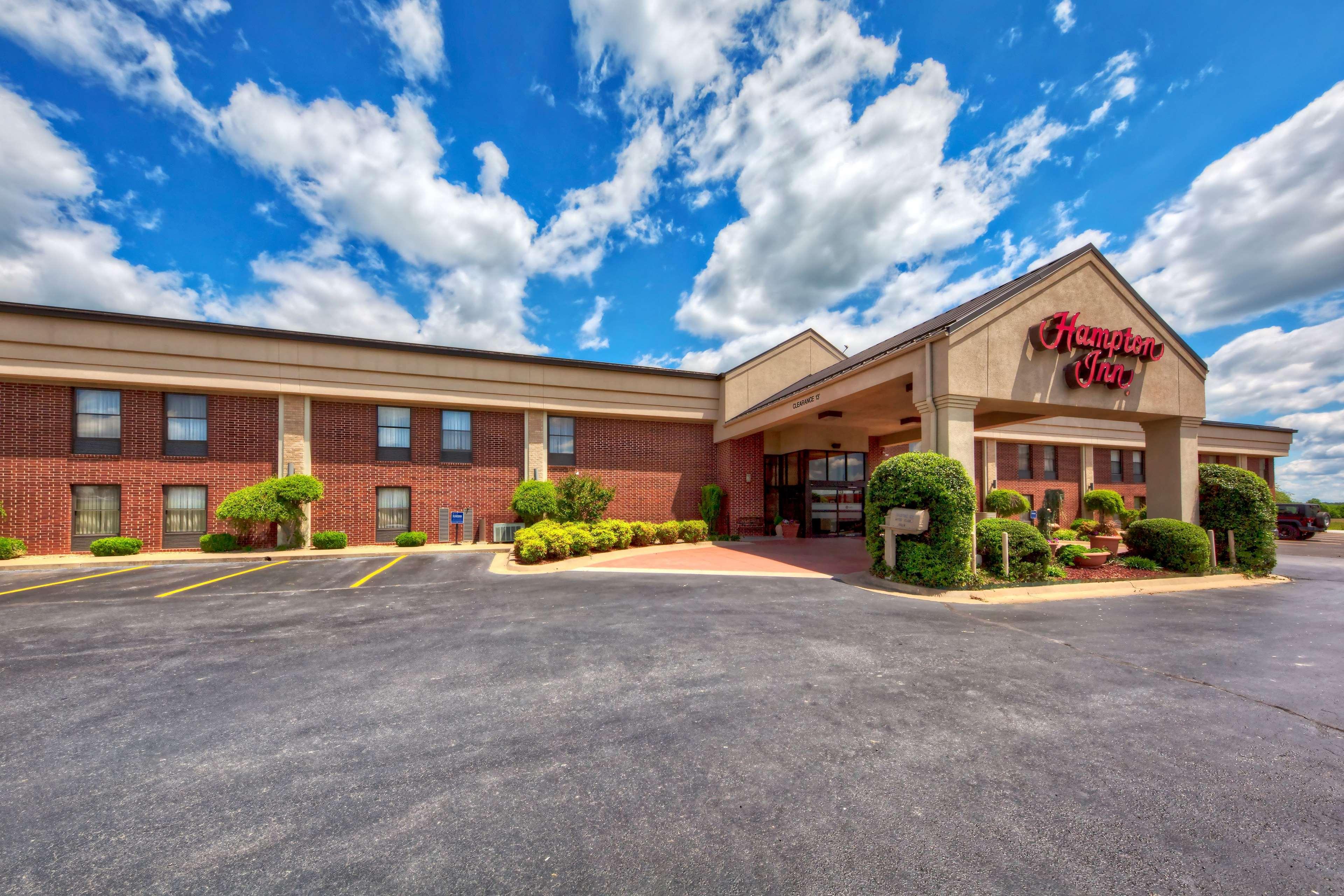 Hampton Inn By Hilton Clarksville Buitenkant foto