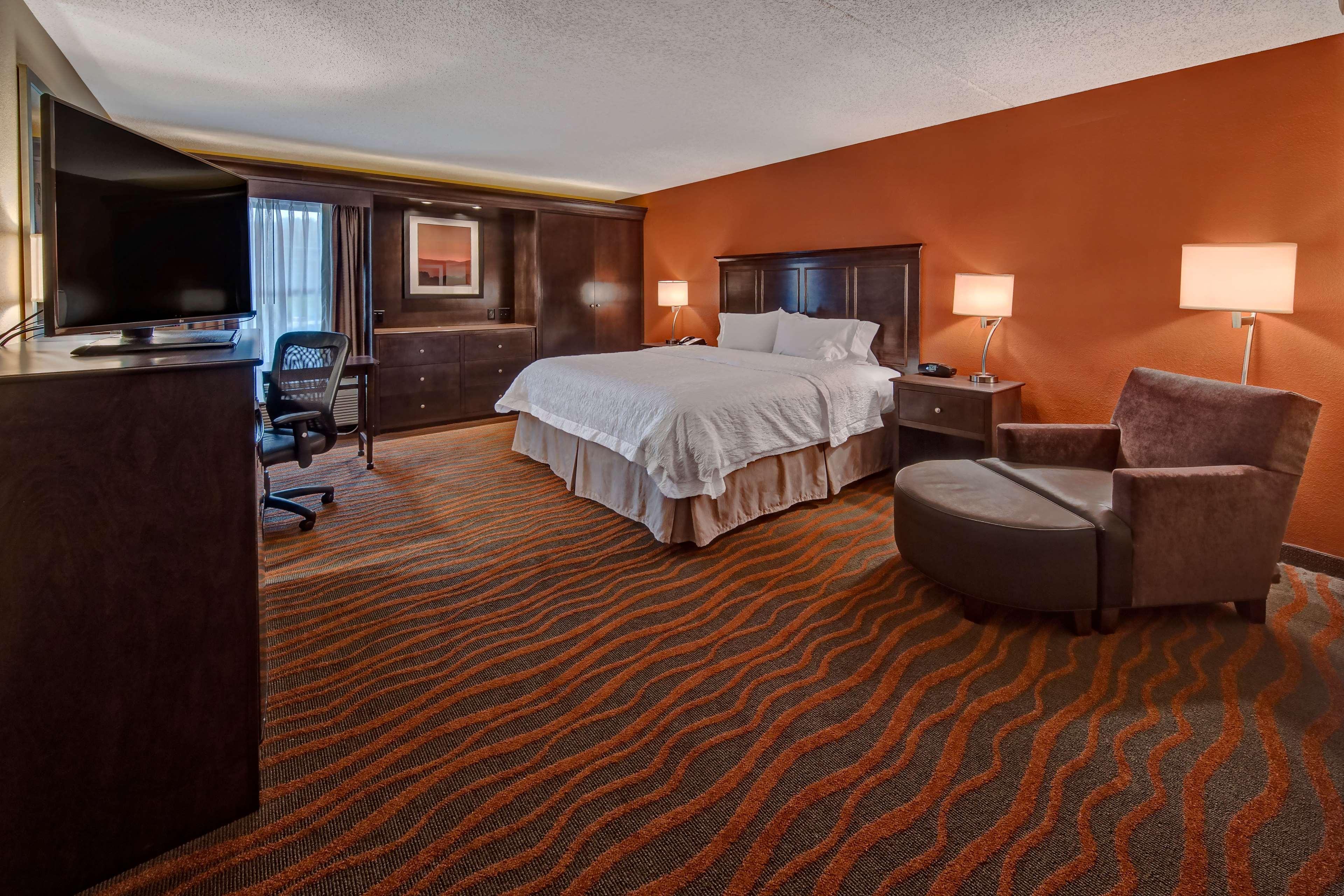 Hampton Inn By Hilton Clarksville Buitenkant foto