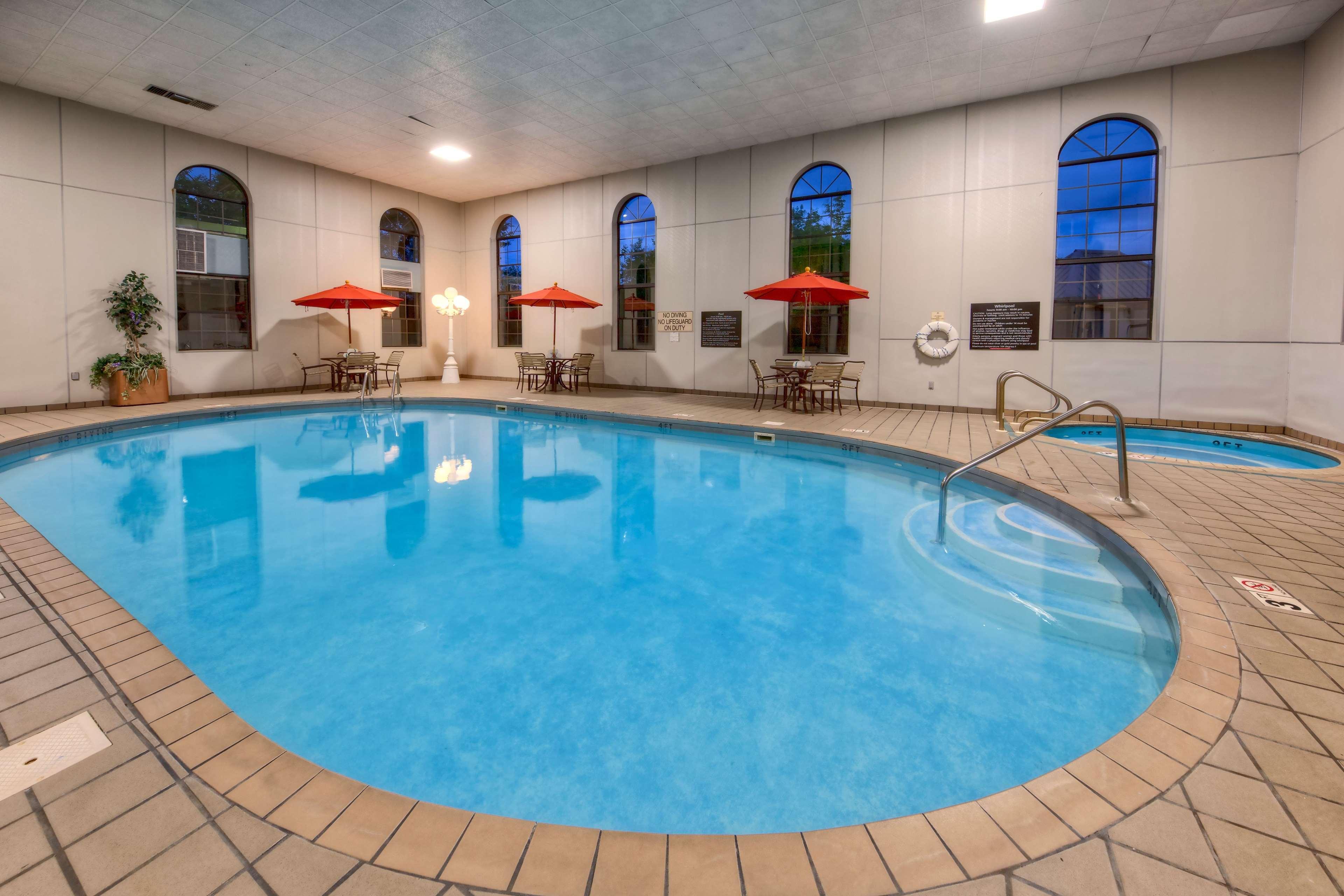 Hampton Inn By Hilton Clarksville Buitenkant foto