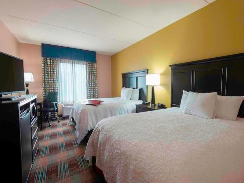 Hampton Inn By Hilton Clarksville Buitenkant foto