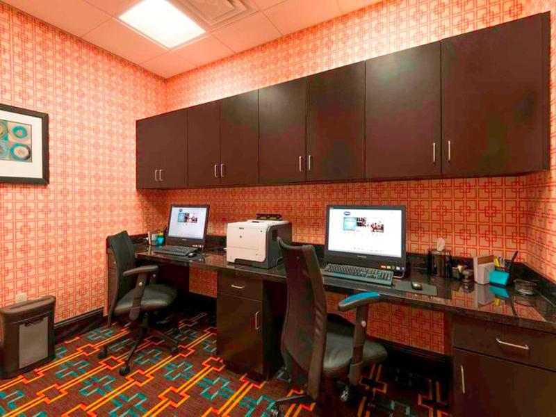 Hampton Inn By Hilton Clarksville Buitenkant foto