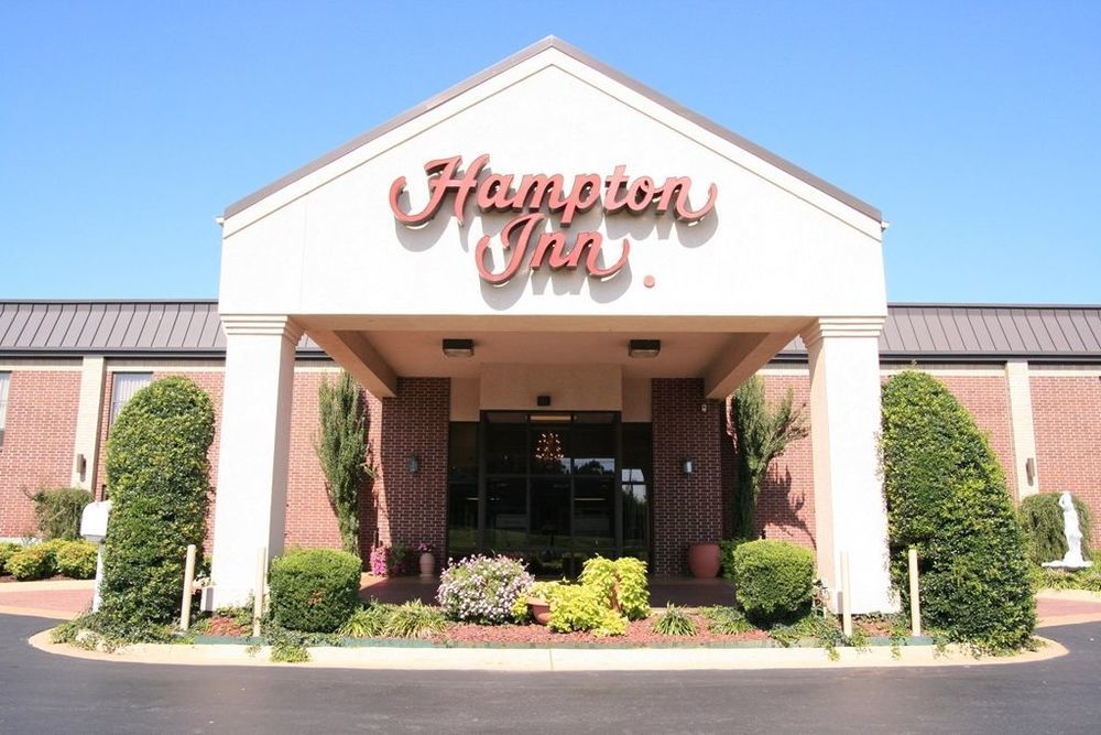 Hampton Inn By Hilton Clarksville Buitenkant foto