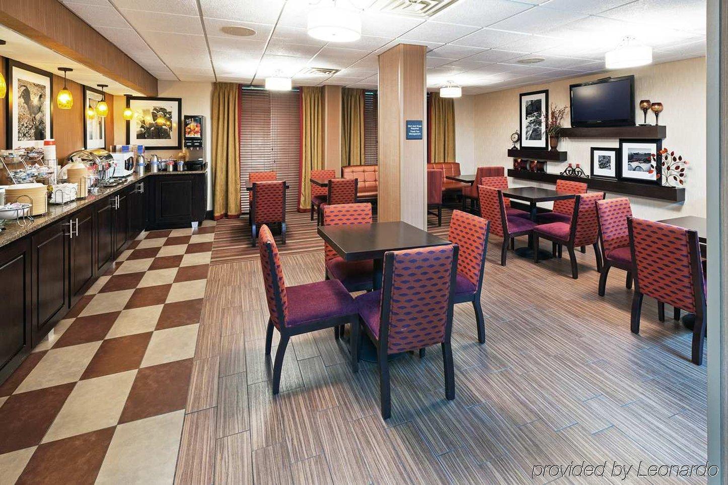 Hampton Inn By Hilton Clarksville Buitenkant foto